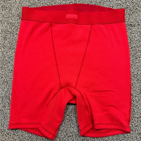 Skims Ribbed Boxer - Picture 2 of 4
